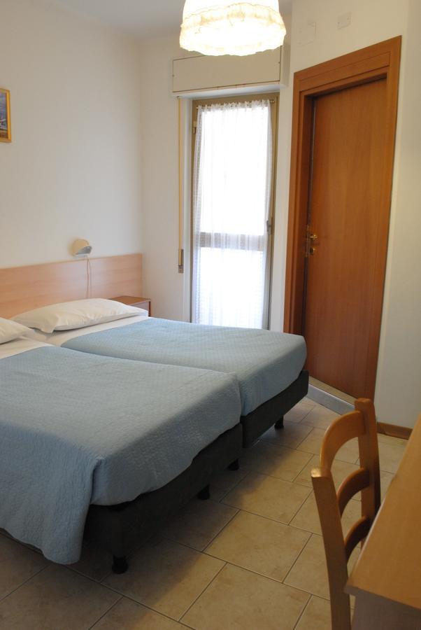 Hotel Villa Augusta غرادو المظهر الخارجي الصورة