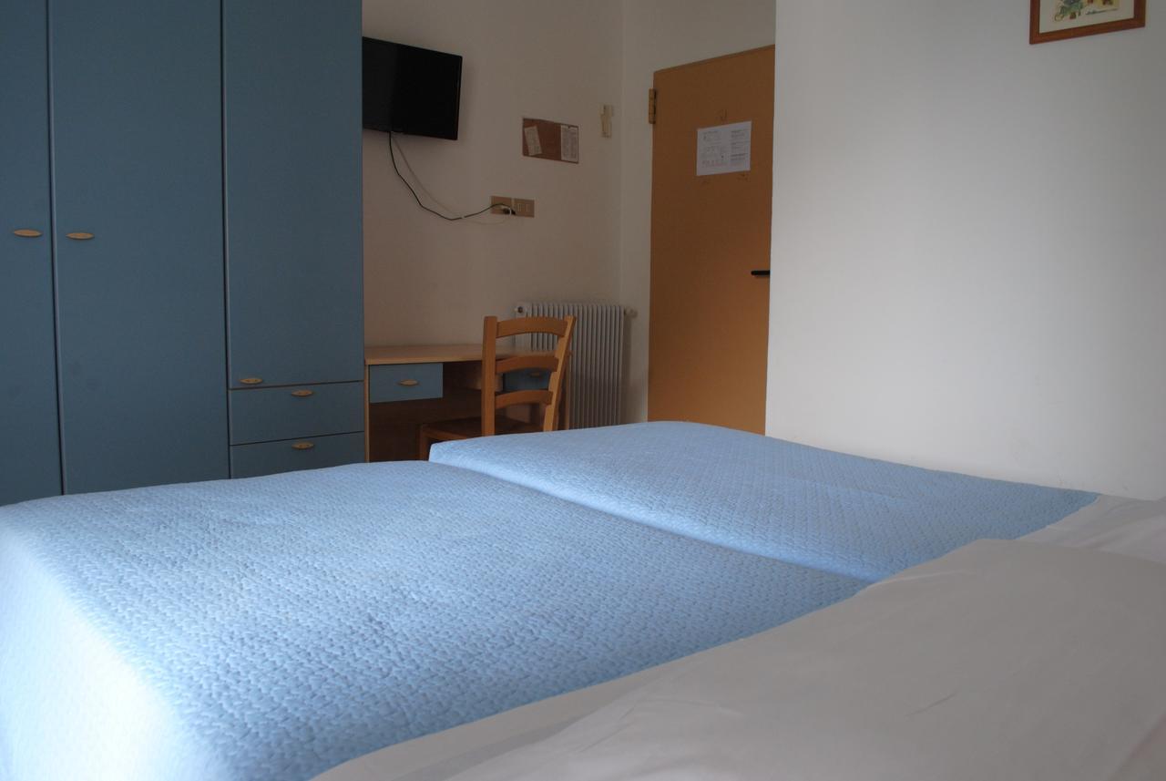 Hotel Villa Augusta غرادو المظهر الخارجي الصورة